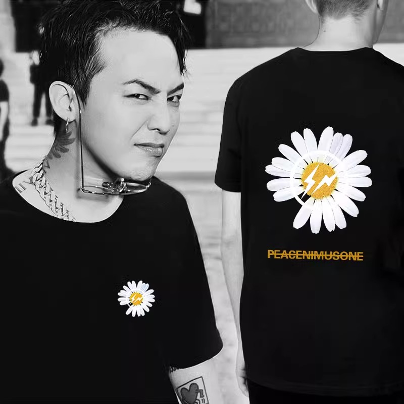 အမျိုးသားဝတ် T-Shirts